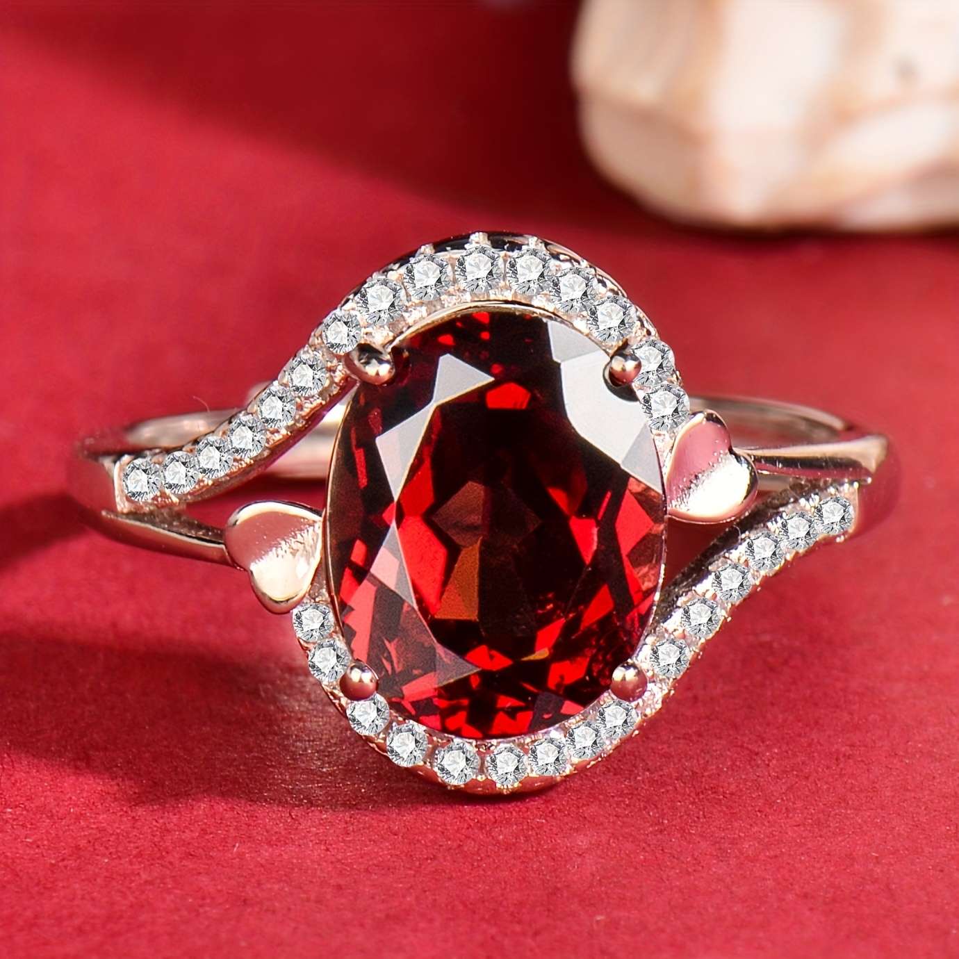 925 Silver natural garnet ring, suitable for women, Women's rings, adjustable, elegant, fashionable, luxurious, temperament, high sense, holiday gifts, Valentine's Day gifts, Mother's Day gifts, gifts for lovers, birthday gifts, Christmas gifts.